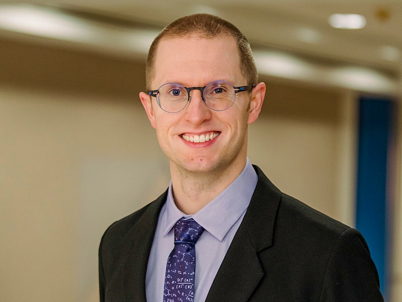 headshot of UMBC CBEE professor Tyler Josephson was